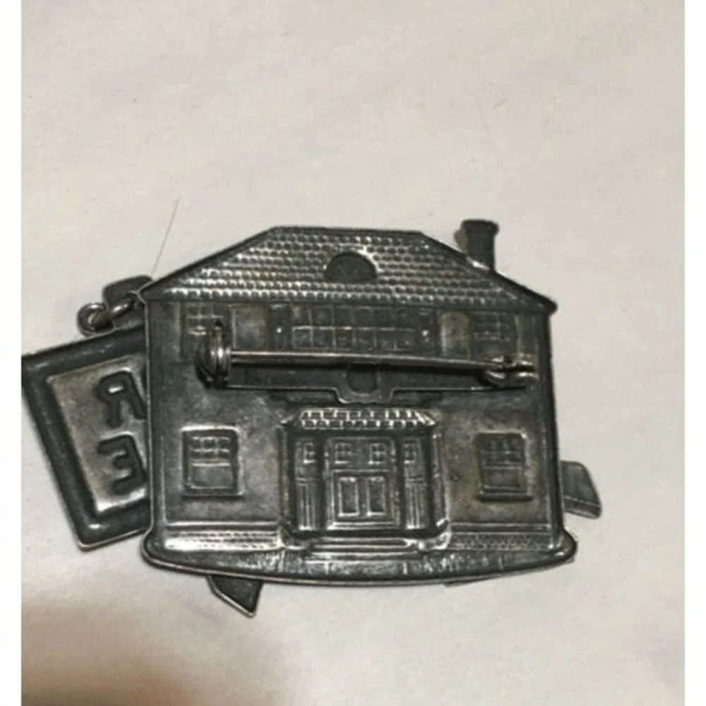Vintage Pins Brooches‎ Gold and Silver Relator Work Pins